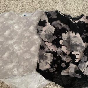 Long sleeve t-shirts - girls size 5 - old navy